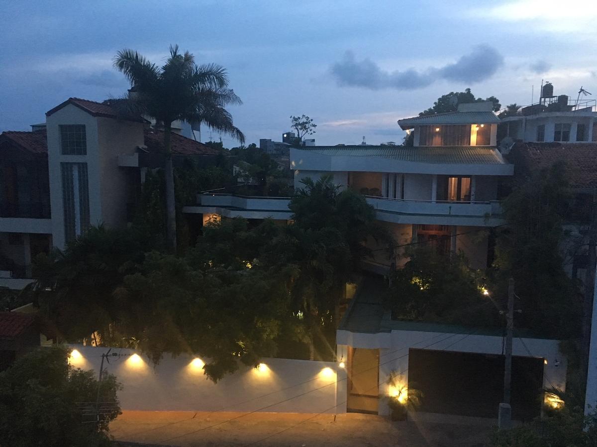 Silvikris Villa Colombo Eksteriør bilde